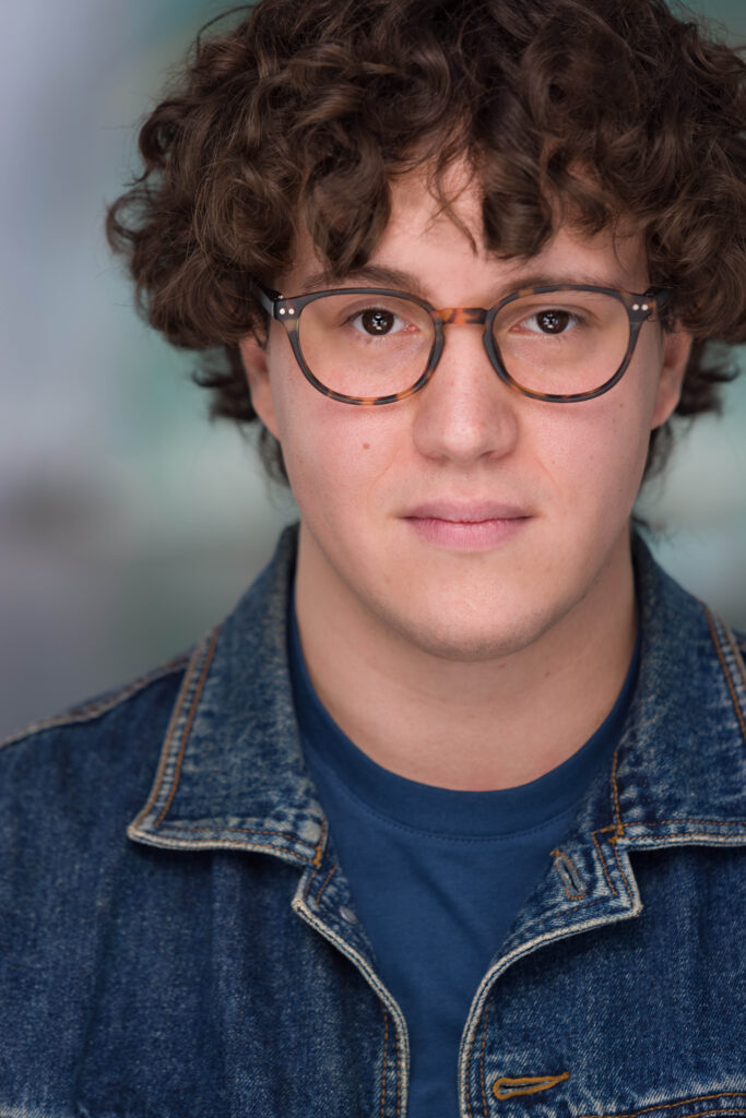 noah reilly headshot 2